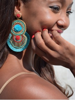 ETHNIC EARRING